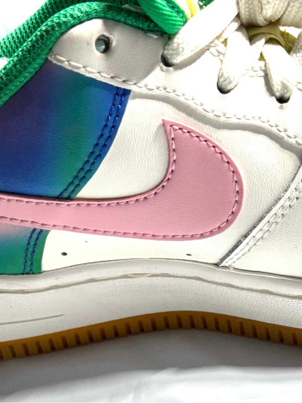 Nike big kids sneakers - Picture 3 of 8